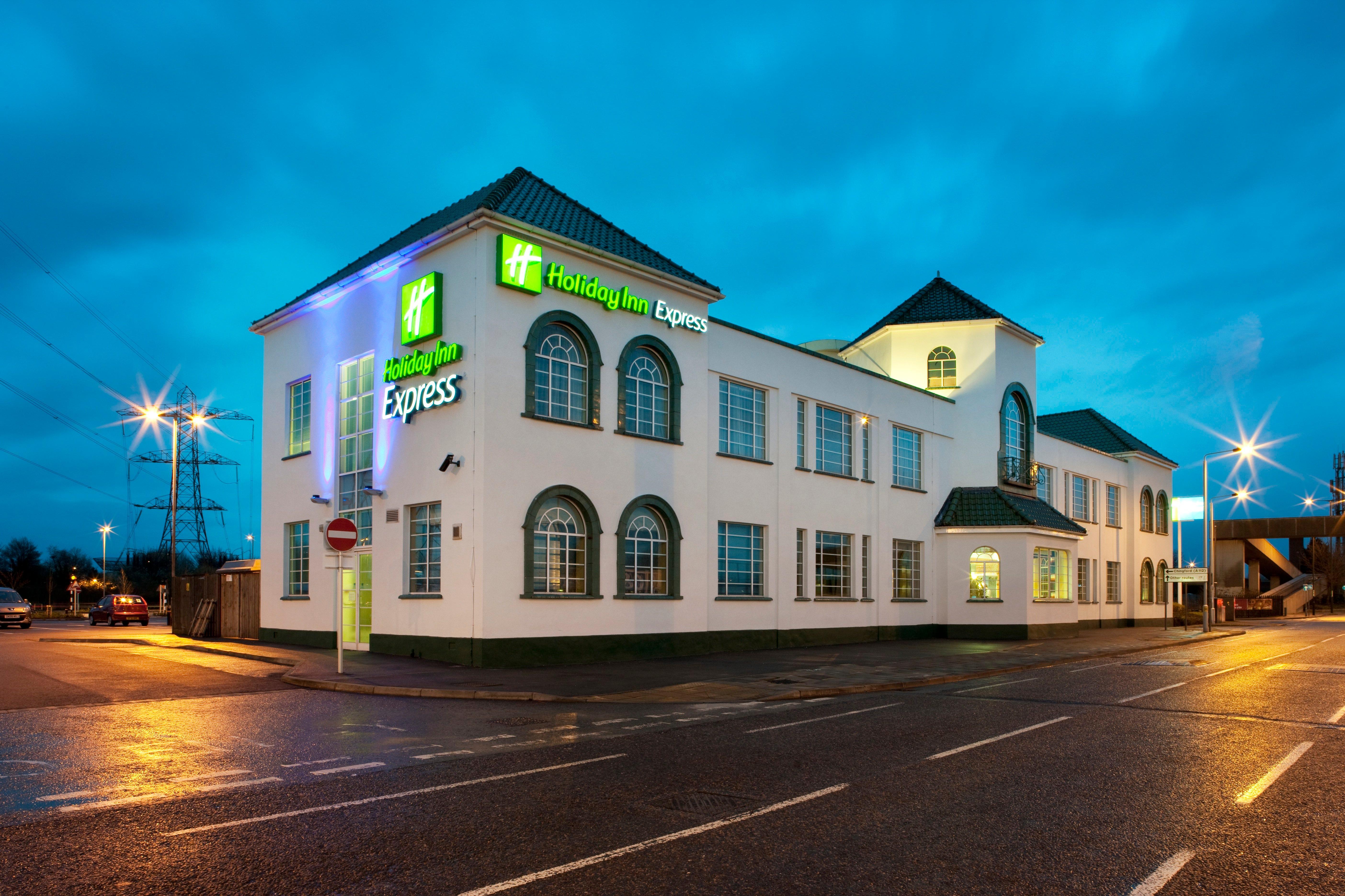 Holiday Inn Express London Chingford By Ihg Waltham Forest Exteriér fotografie