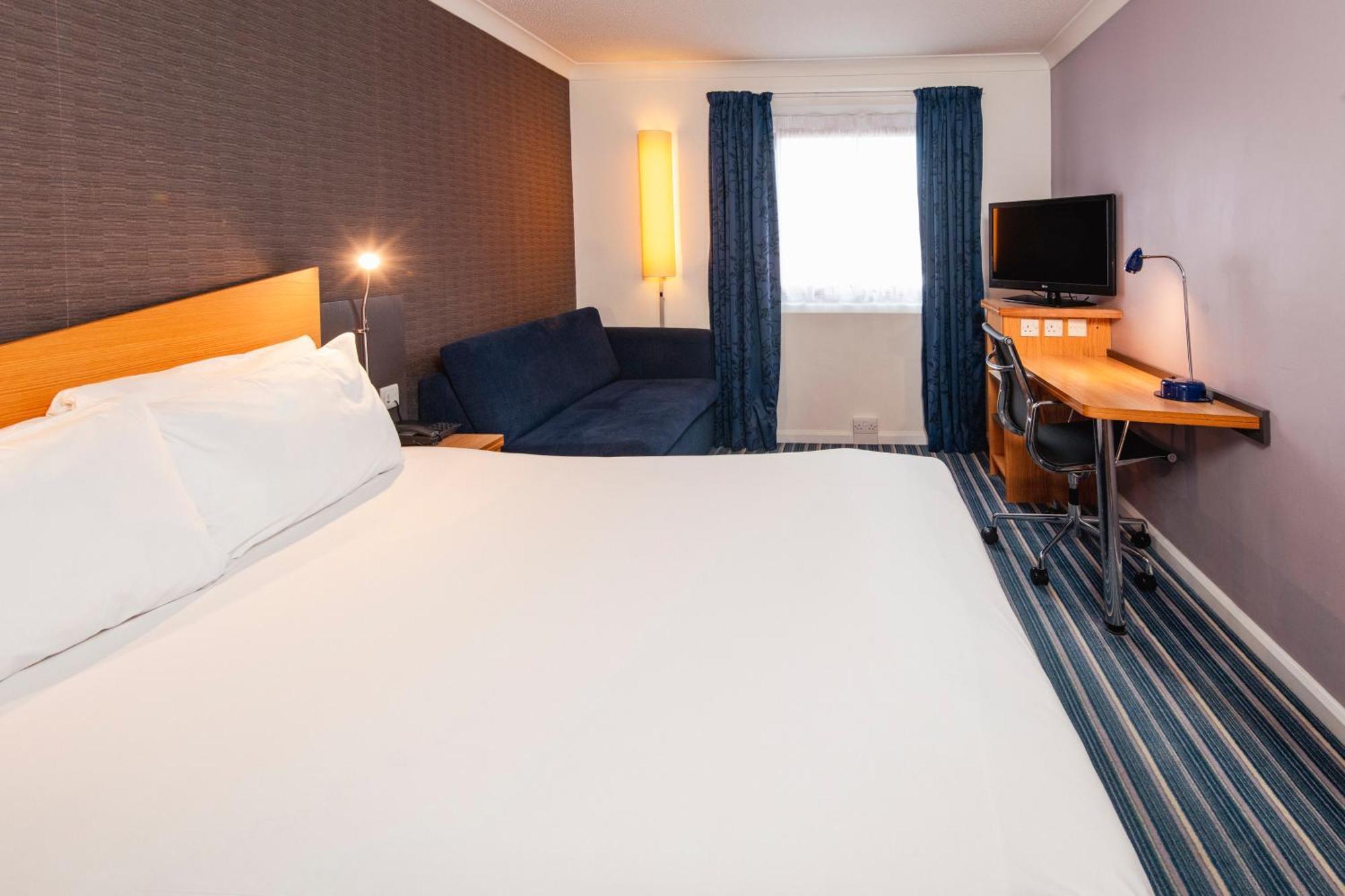 Holiday Inn Express London Chingford By Ihg Waltham Forest Exteriér fotografie